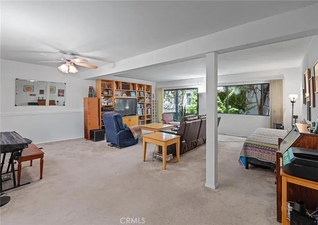 4700 Natick Avenue 104, Sherman Oaks