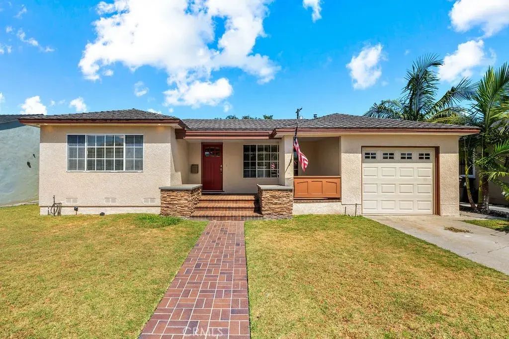5269 E Daggett St, Long Beach