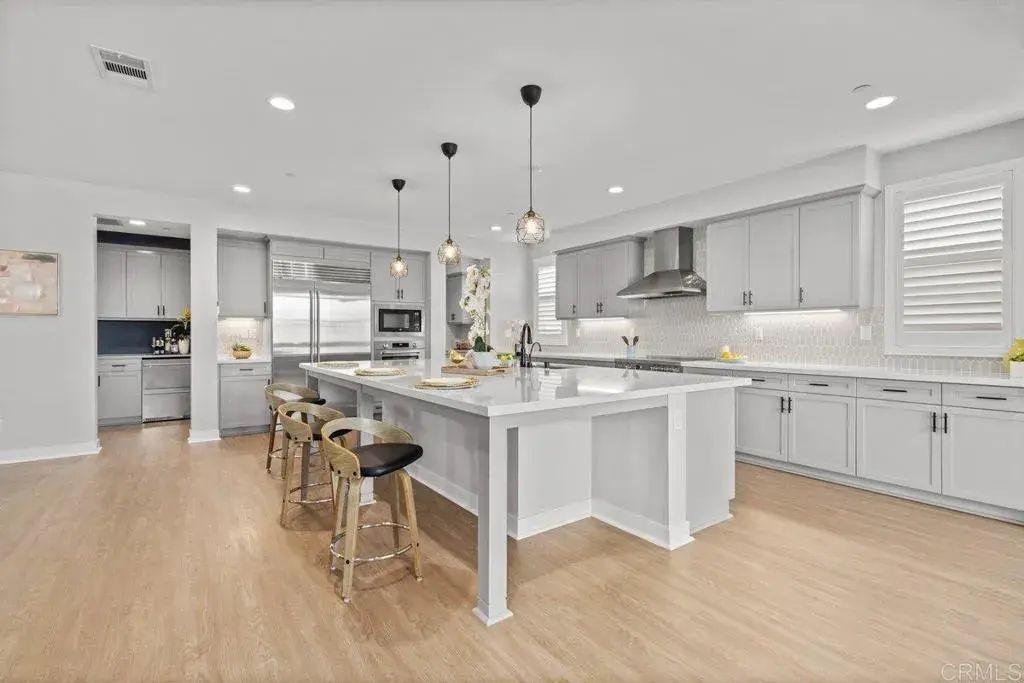 39210 Stallion Drive, Palmdale