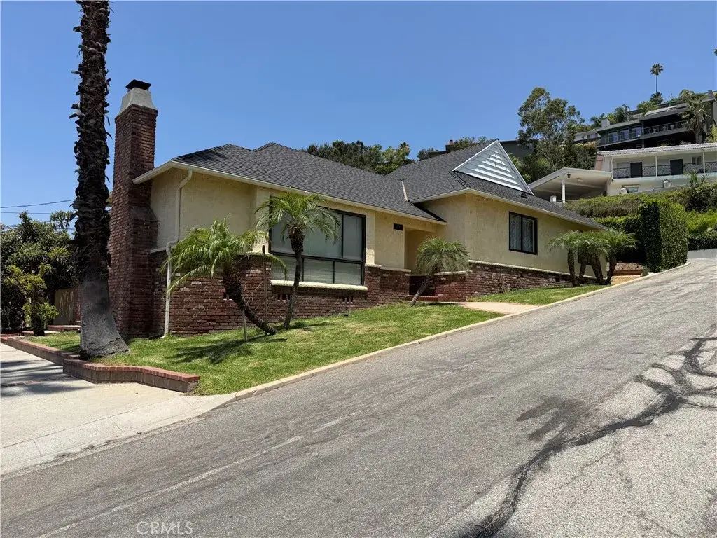 1501 N Maryland Avenue North, Glendale