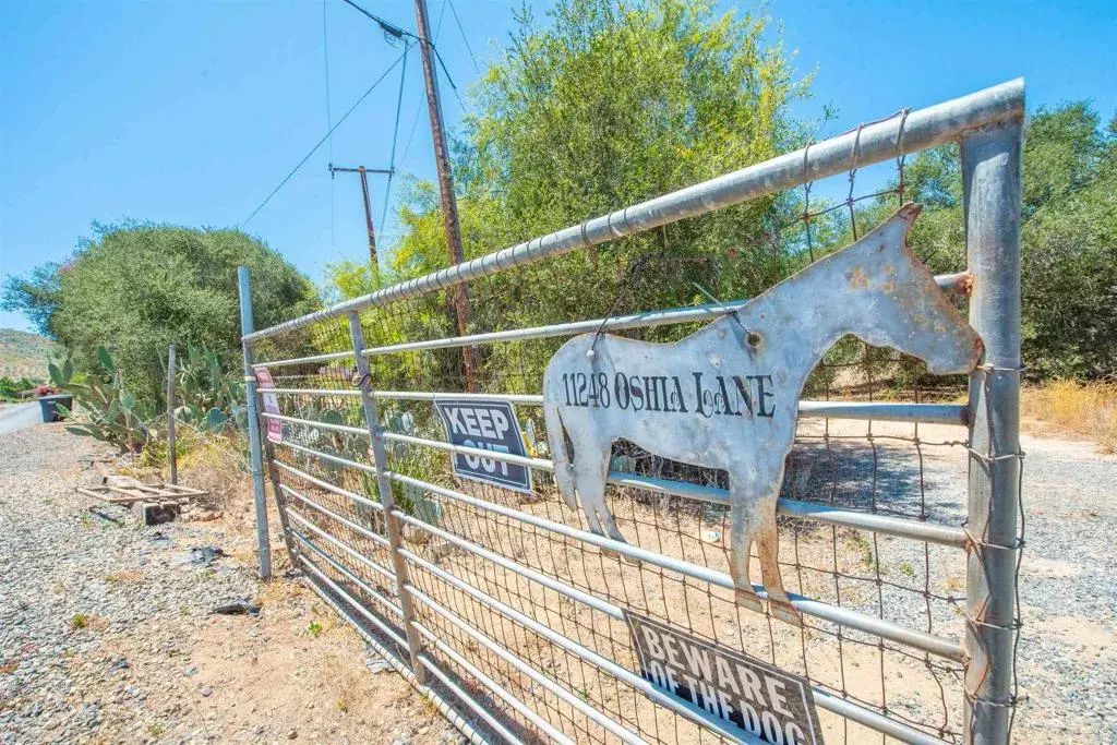 11248 Oshia Lane, Valley Center