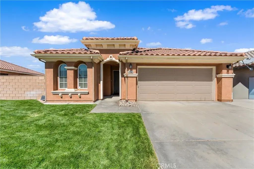 43035 Vineyard, Lancaster