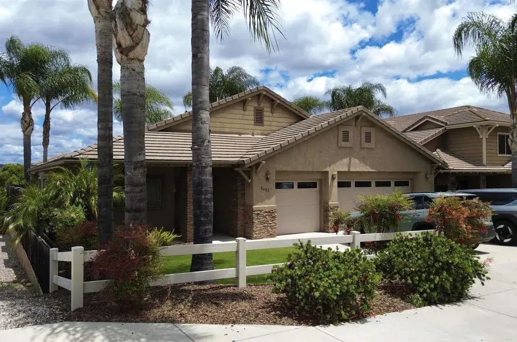 9460 Slope St., Santee