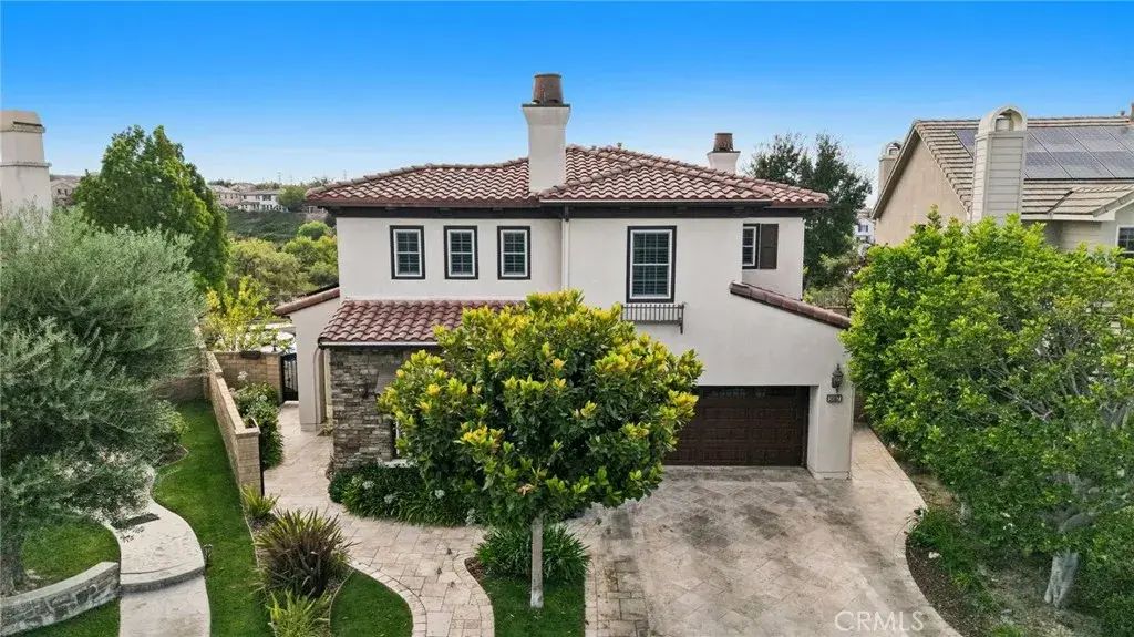 26957 Timberline, Valencia