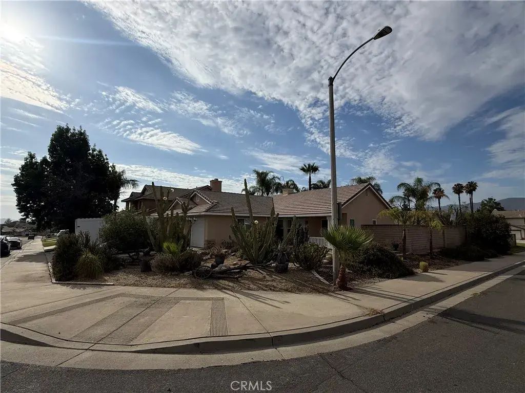 15153 Etienne, Lake Elsinore