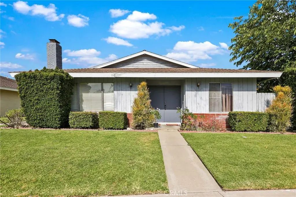 2715 N Dell Street, Orange