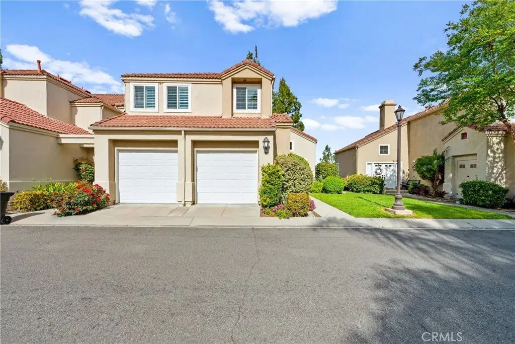 37 Giotto, Aliso Viejo