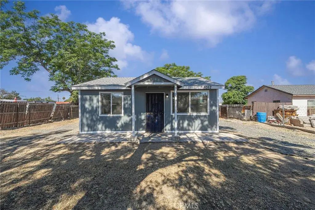 8052 Shirley, San Bernardino