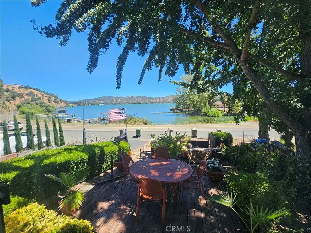 12022 E Highway 20, Clearlake Oaks
