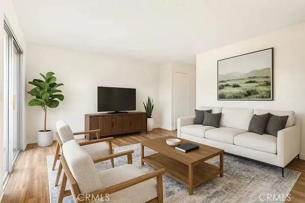 3424 Pueblo 8, Los Angeles