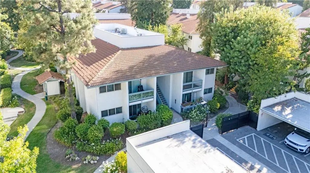 4644 Park Granada 167, Calabasas