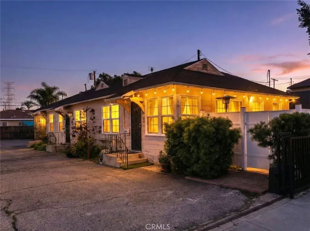 6614 Camellia Avenue, North Hollywood