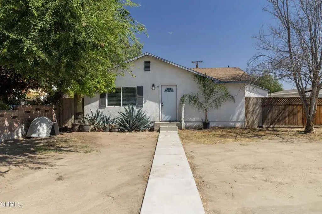 818 Decatur Street, Bakersfield