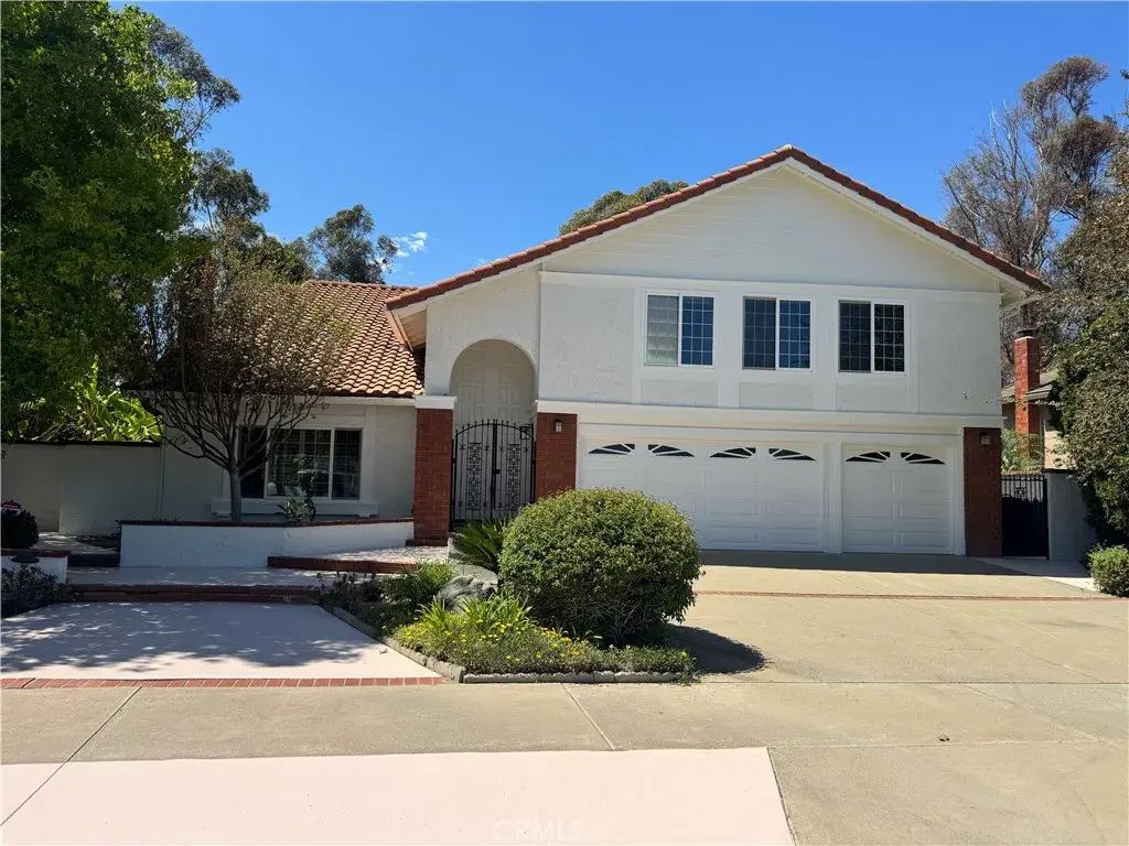 5095 Vista Montana, Yorba Linda