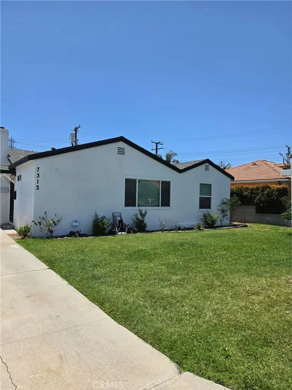7312 Walnut Ave, Paramount