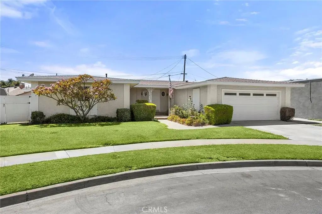 10411 Larry Drive, Anaheim
