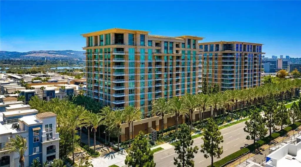 3064 Scholarship, Irvine