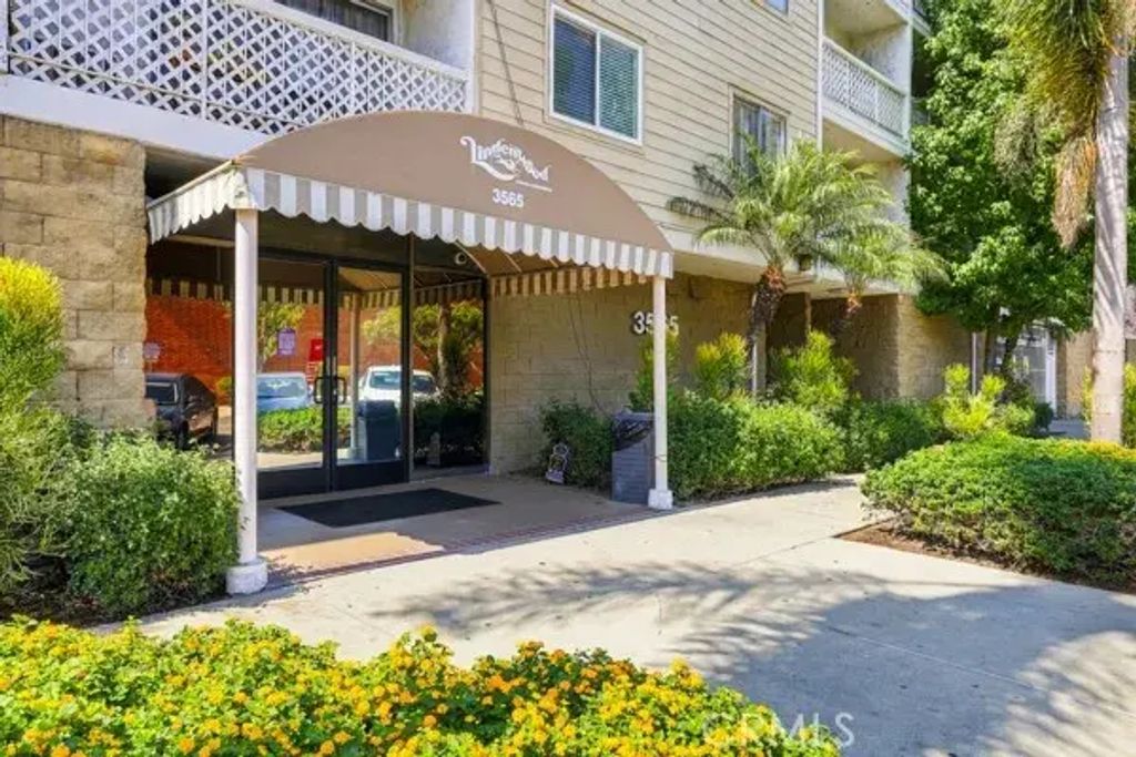 3565 Linden Avenue, Long Beach