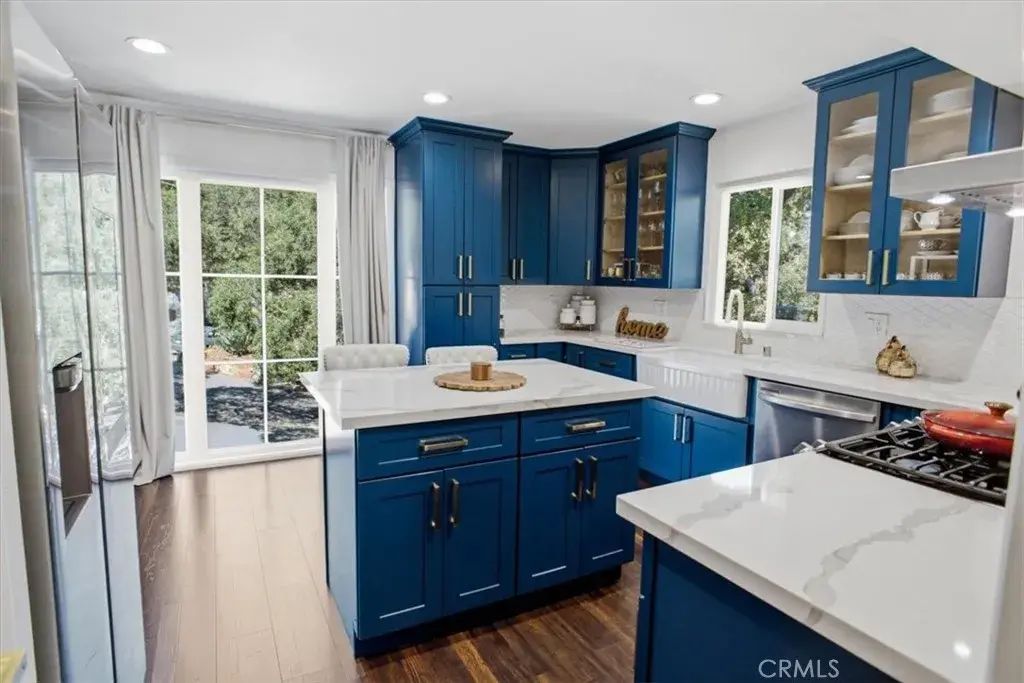 9704 Marcus Lane, Tujunga