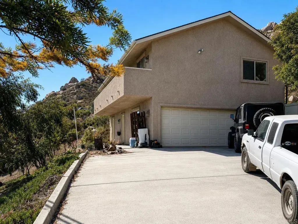 2182 Honey Springs Road, Jamul
