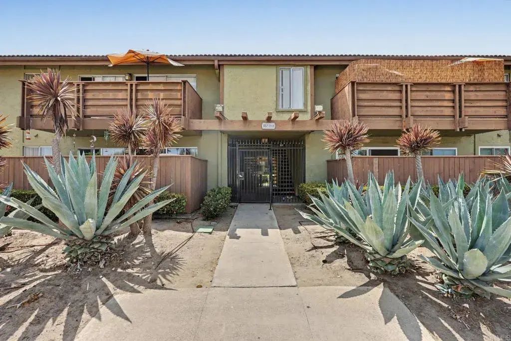615 Fredricks Avenue 161, Oceanside