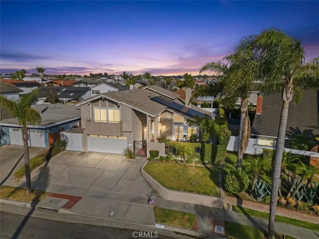 3816 Mistral, Huntington Beach