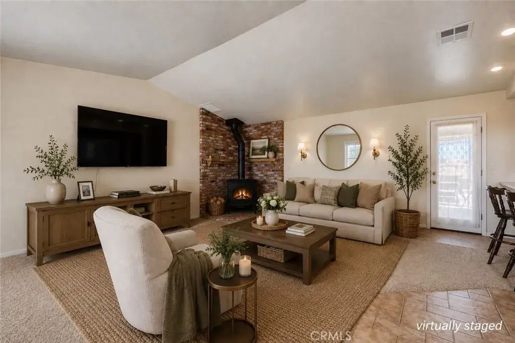 8650 Cowberry Road, Phelan