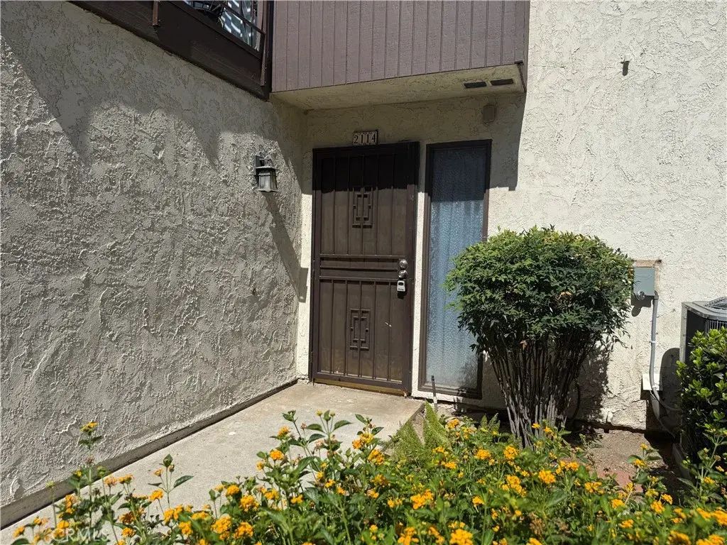 2114 Hawthorne Court, San Bernardino