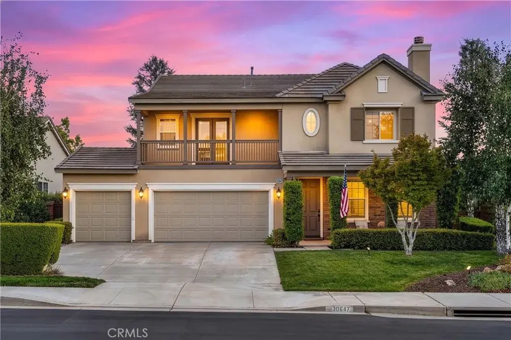 30647 Lily Pond, Murrieta
