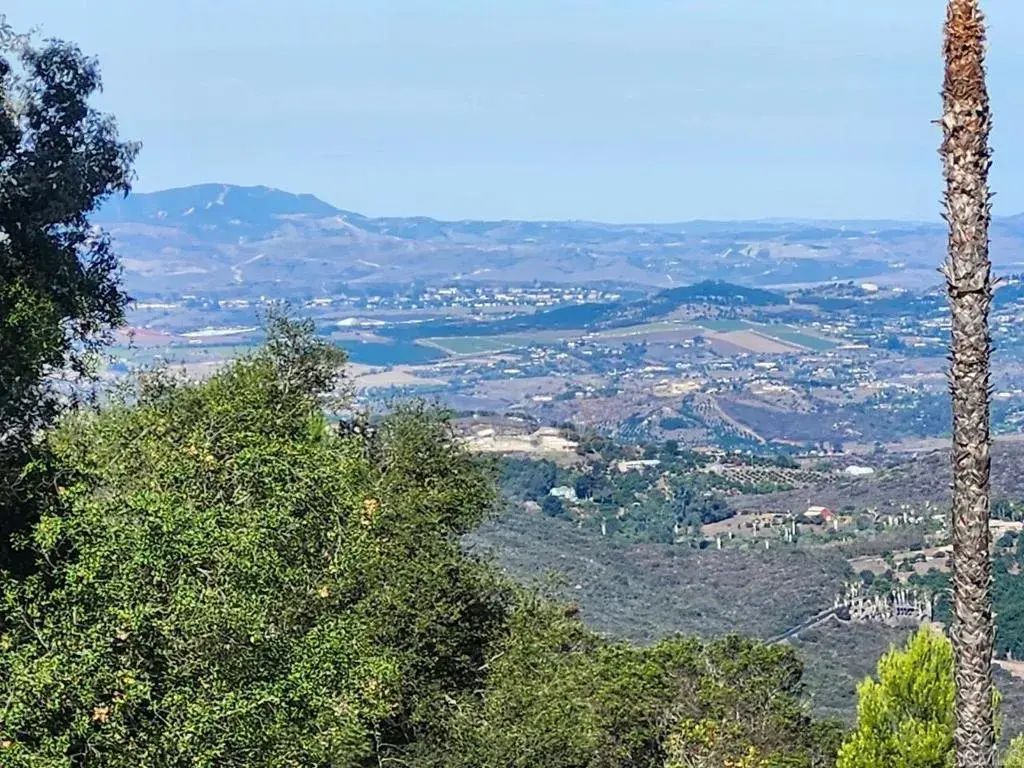 Sage Hill, Escondido