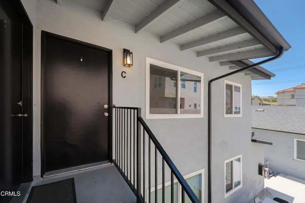 627 E Magnolia Boulevard C, Burbank