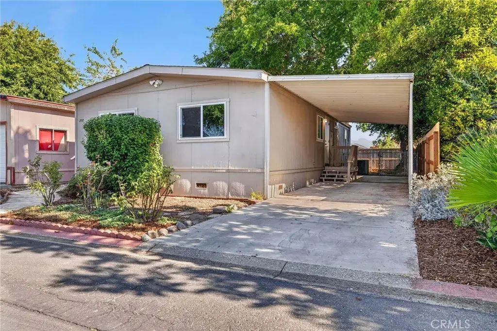 272 Camino Norte, Chico