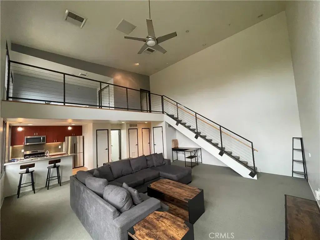 101 W Mission 305, Pomona