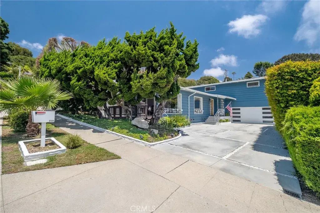 2324 W 37th, San Pedro