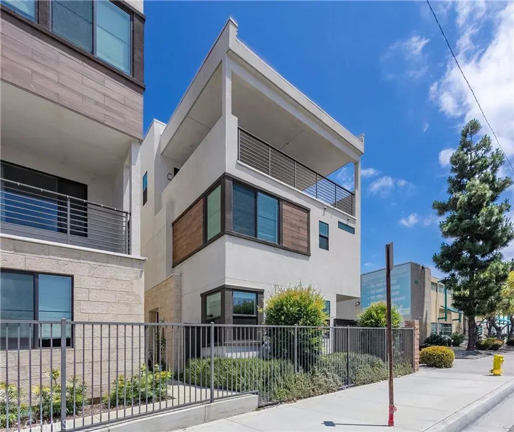 2054 Mylitta, Gardena