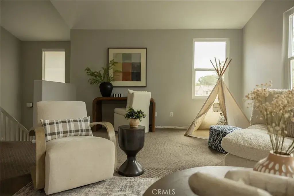 13051 Arborwalk Lane, Tustin