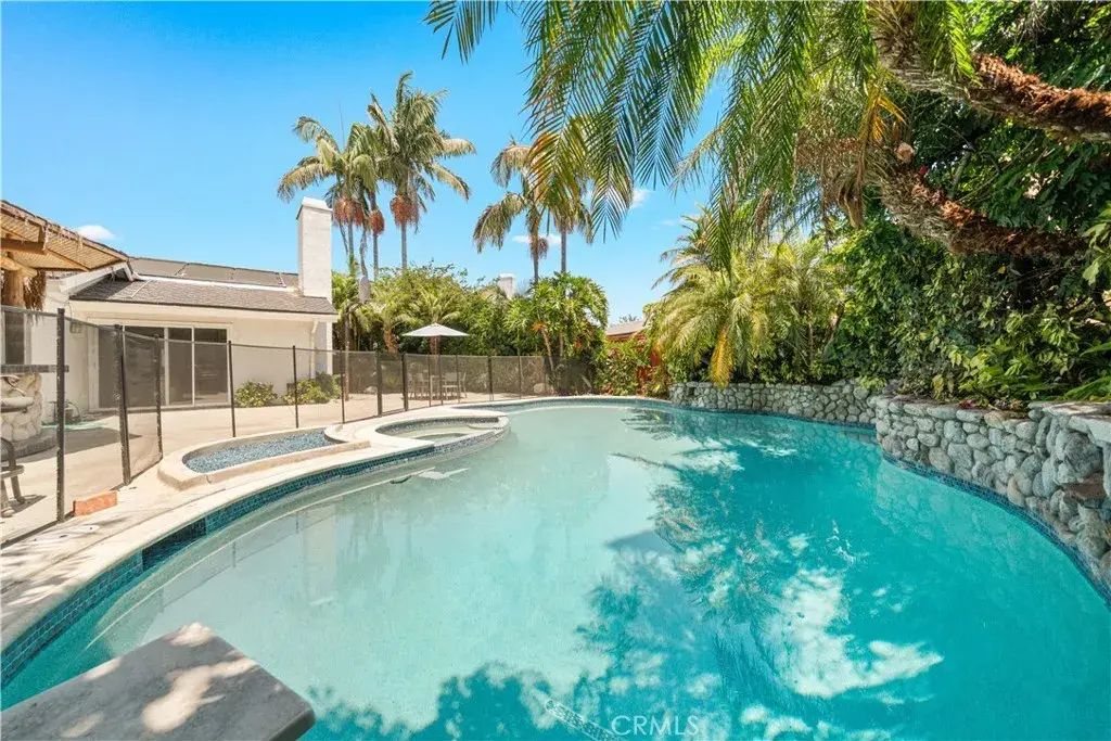 58 Fulton, Irvine
