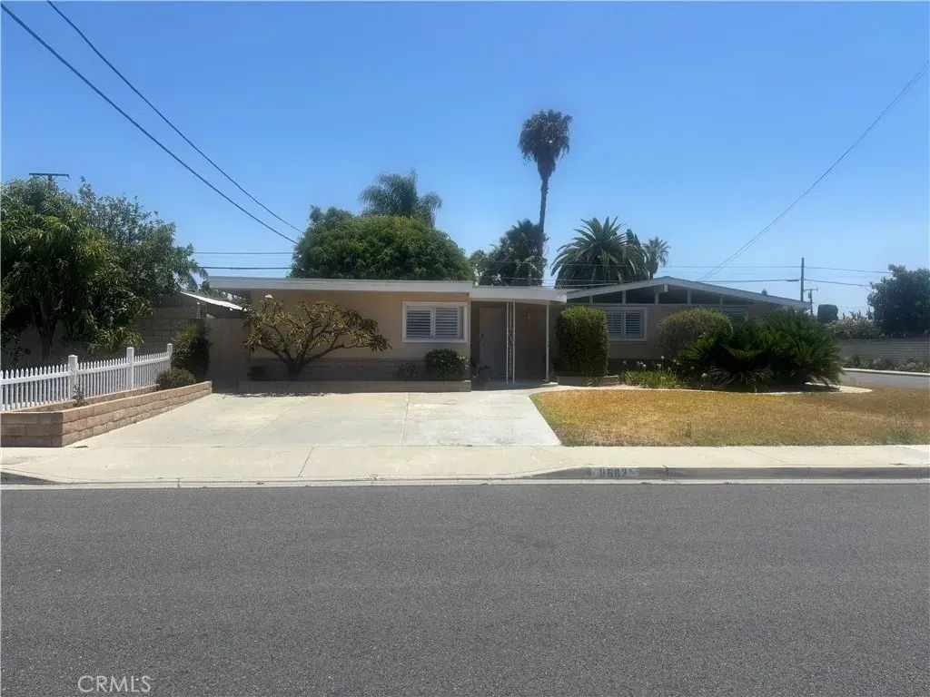 9582 Rosebay, Anaheim