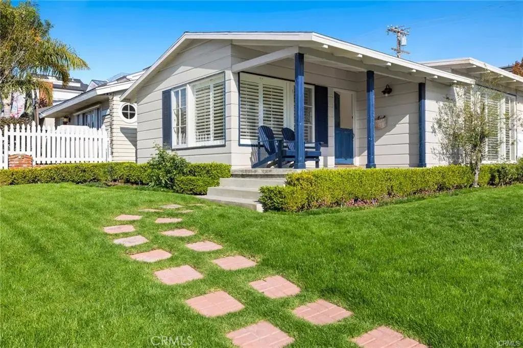 600 Poinsettia Avenue, Corona Del Mar