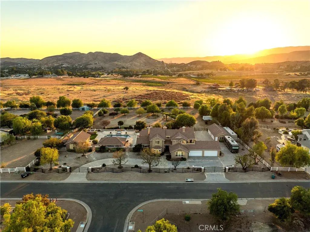 34901 Sweetwater Drive, Agua Dulce
