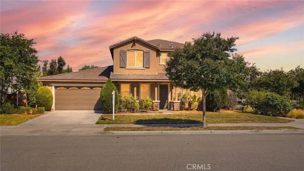 28327 Serenity Falls Way, Menifee