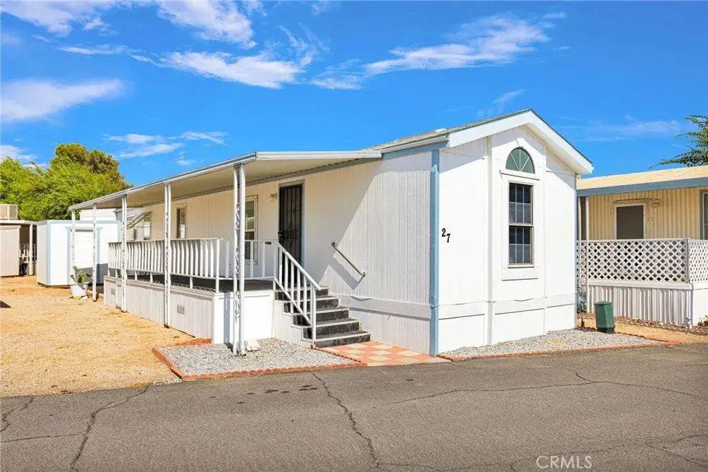 22601 Bear Valley 27, Apple Valley