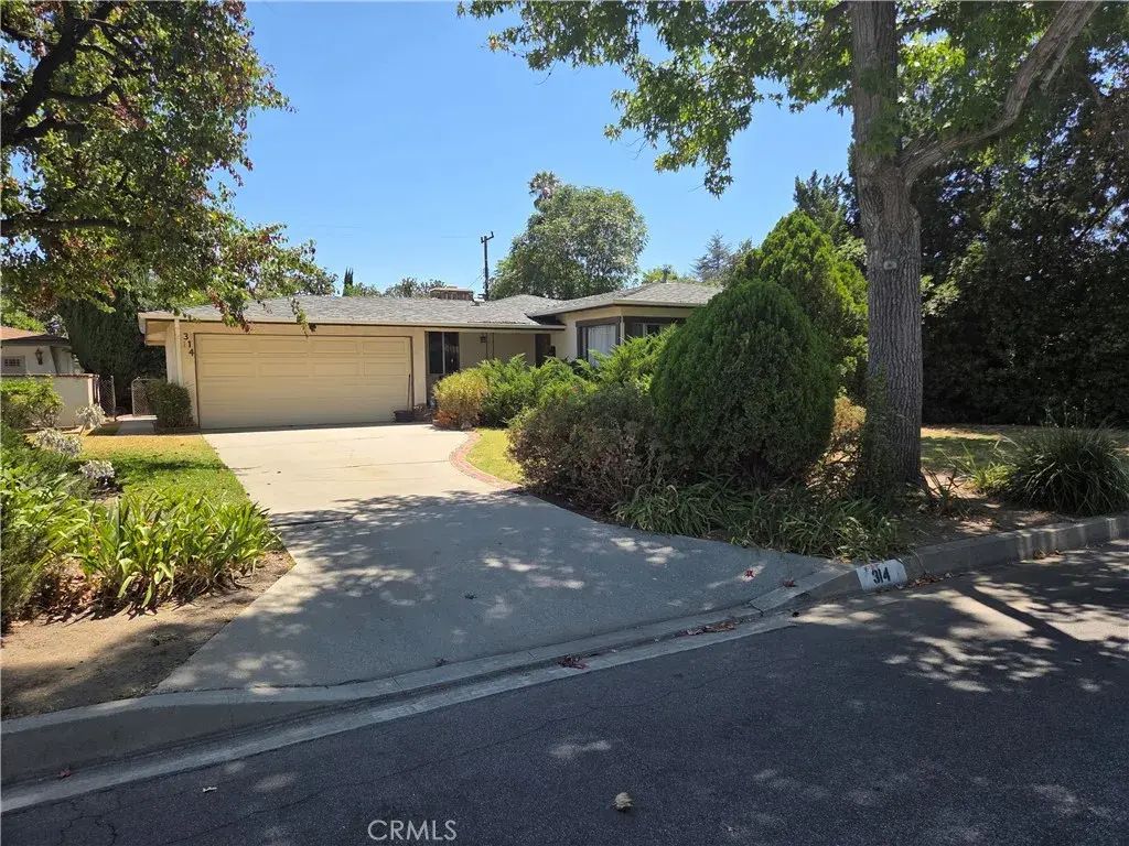 314 E Las Flores, Arcadia
