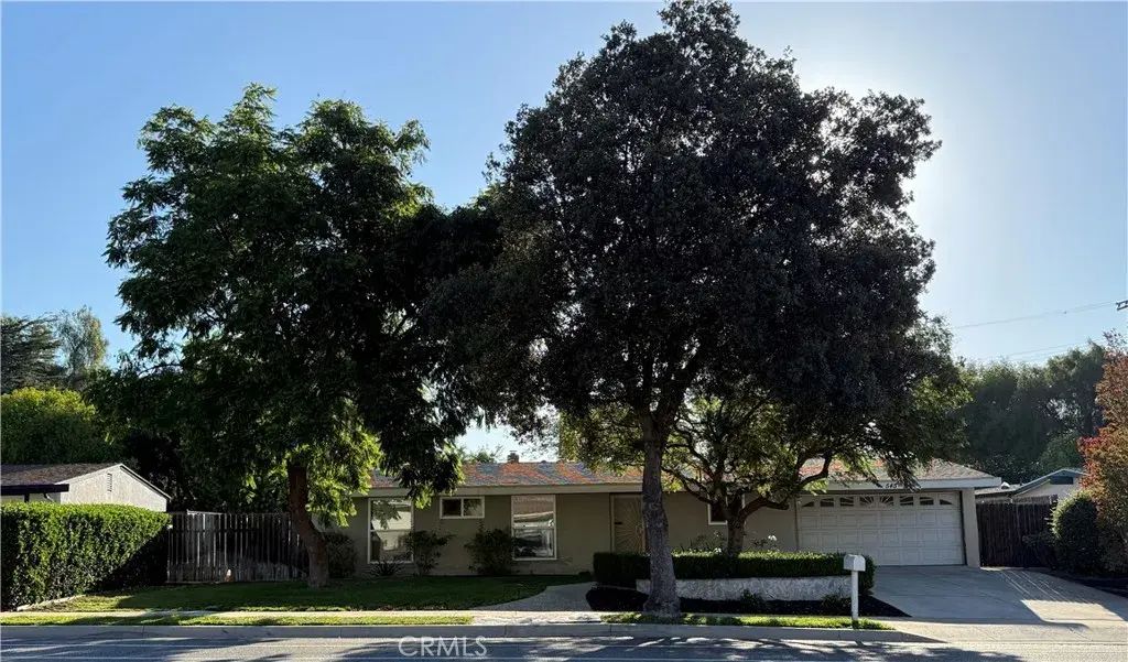 545 E Gainsborough Road, Thousand Oaks