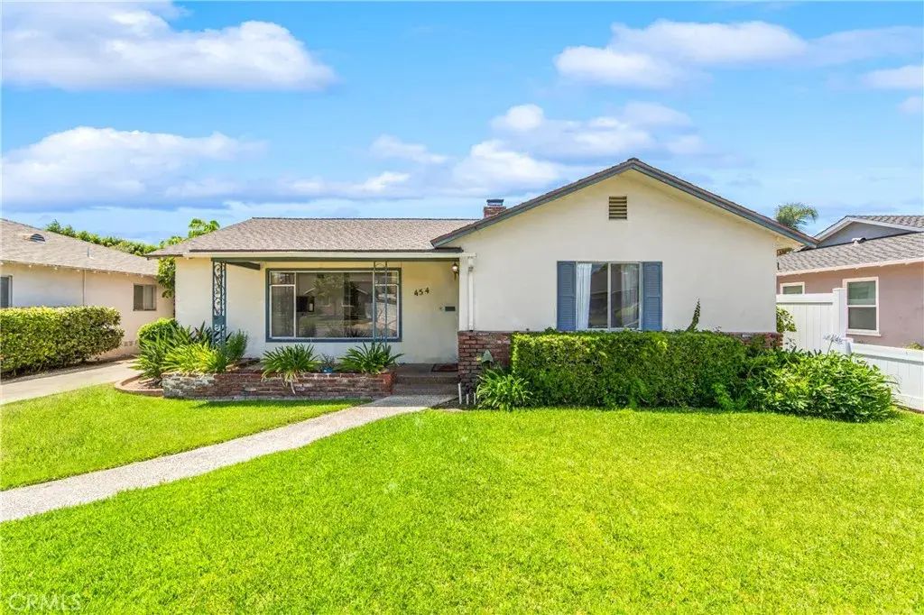 454 N Shattuck Place, Orange