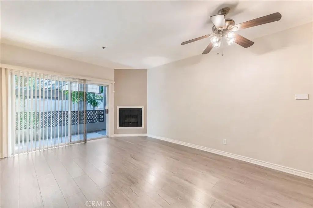 300 N El Molino Avenue 117, Pasadena