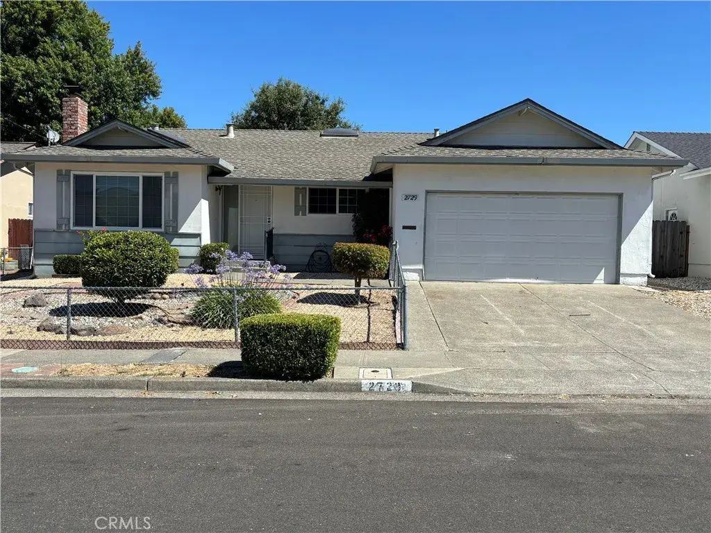 2729 Comanche, Santa Rosa