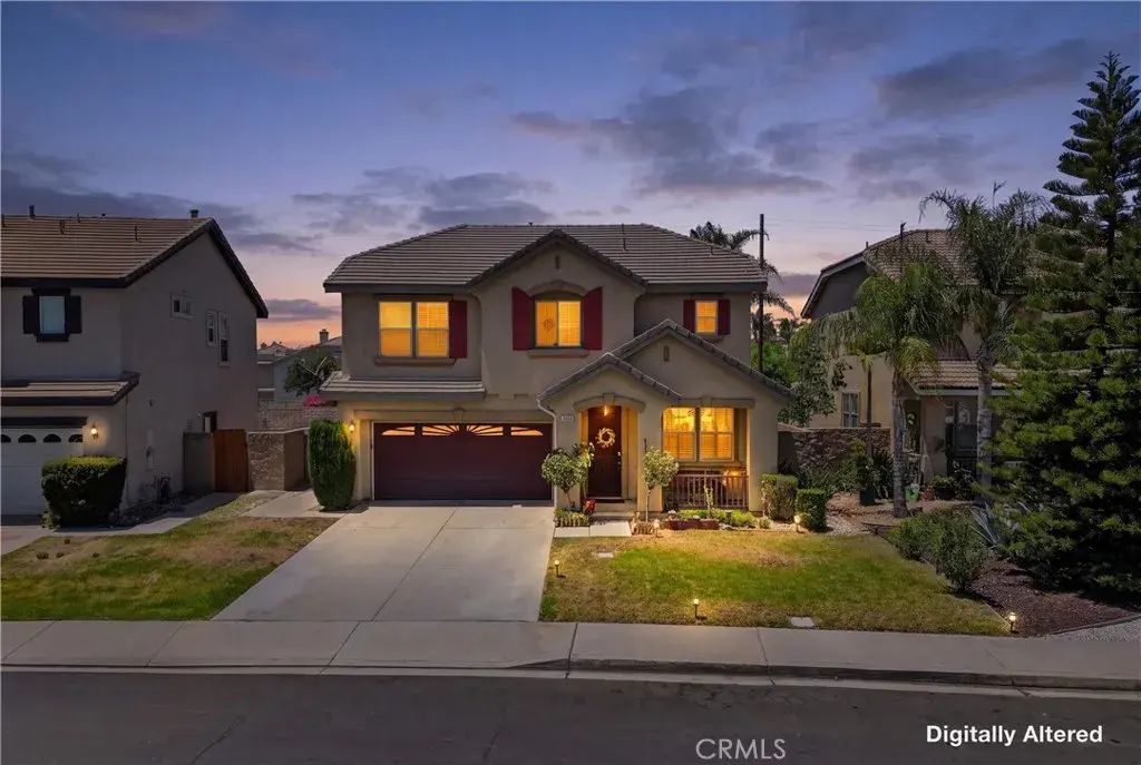 7454 Longstreet, Fontana