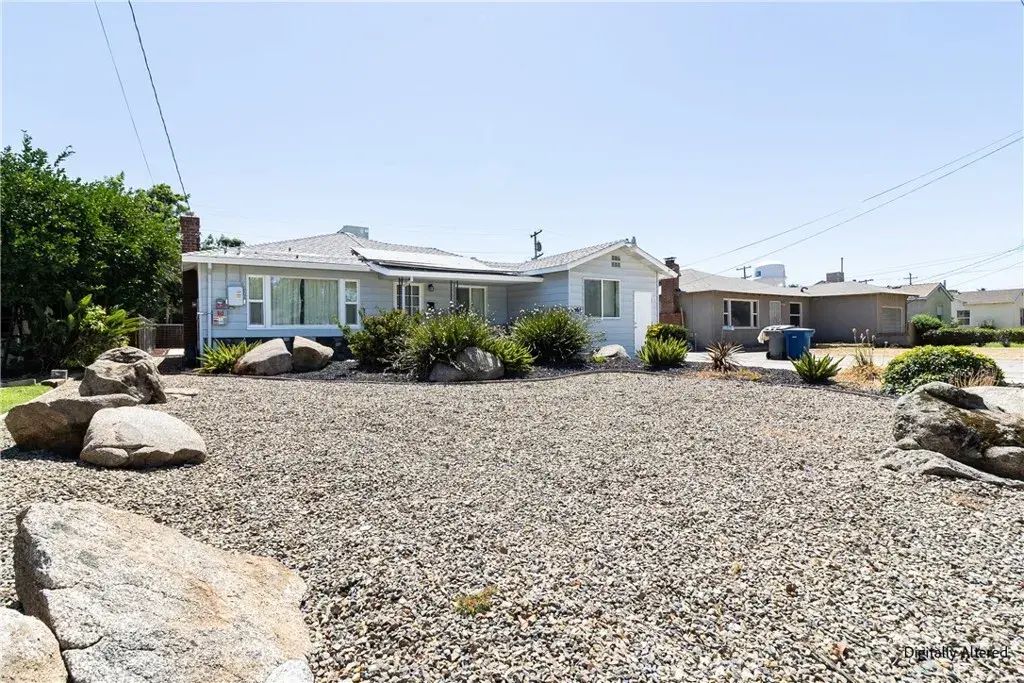 1860 Carol Avenue, Merced