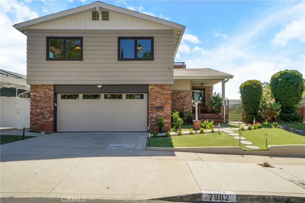 7982 Sangamon Avenue, Sun Valley